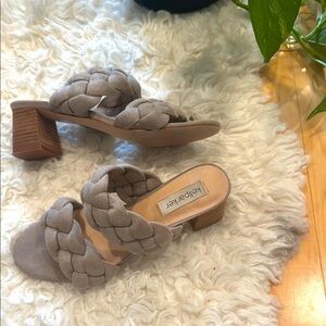 KELL PARKER braided taupe tan slides mules size 7 sandals